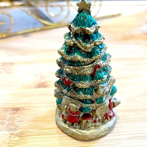 Vintage Russ Berrie And Company Mini Standing Christmas Tree - Picture 1 of 7
